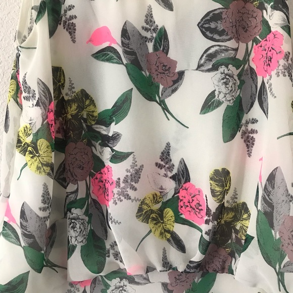 ASTR Tank Blouse - Picture 2 of 6